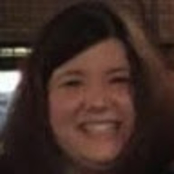 Meet your Posher, Julia - Picture 1 of 1